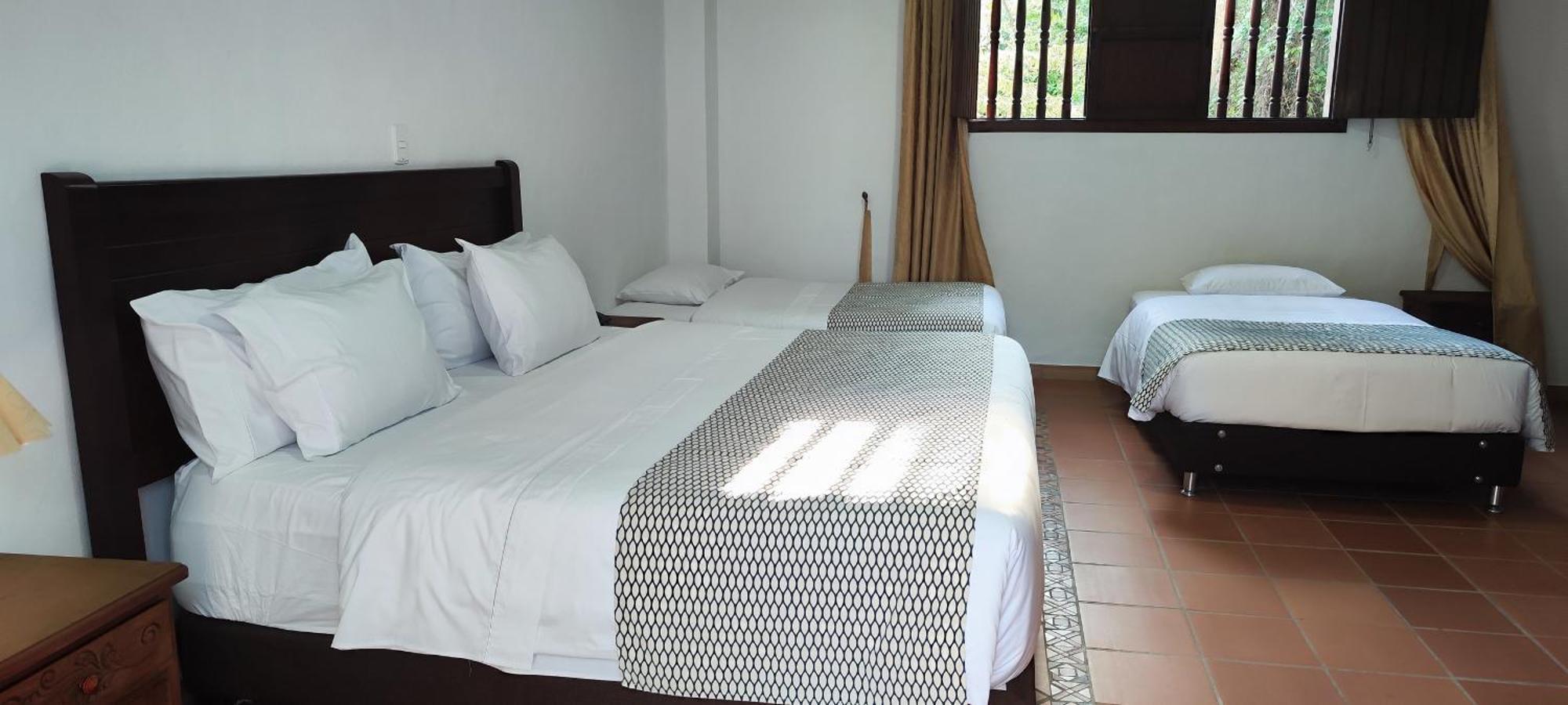 Hotel Alejandria 바리차라 외부 사진